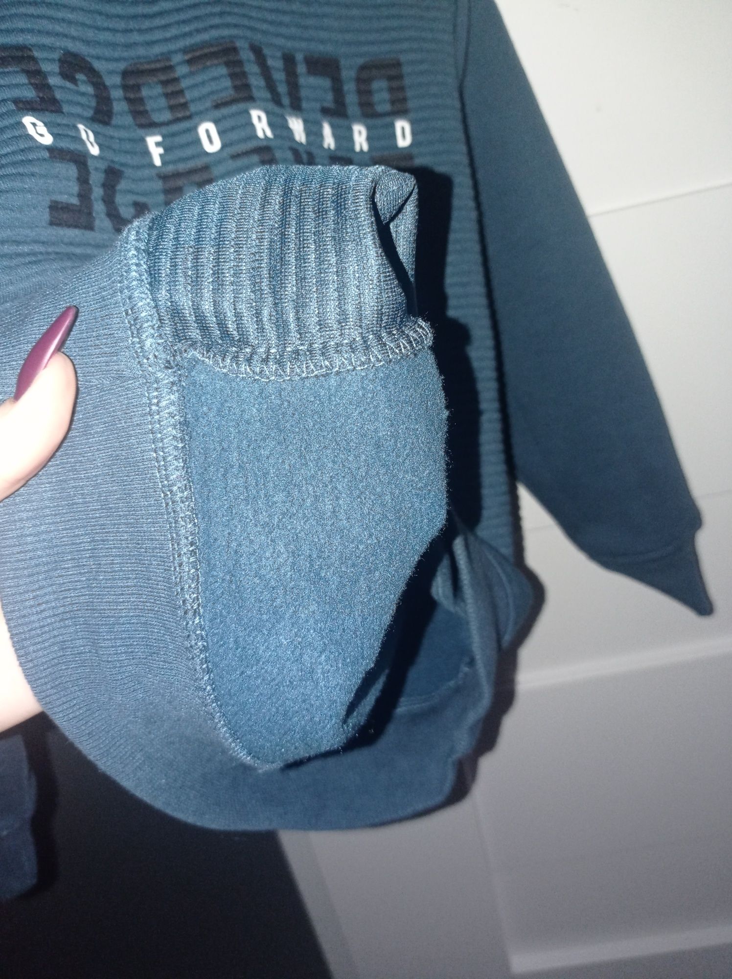Bluzka bluza lekko ocieplana 122