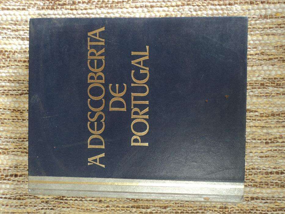 Livro antigo A Descoberta de Portugal