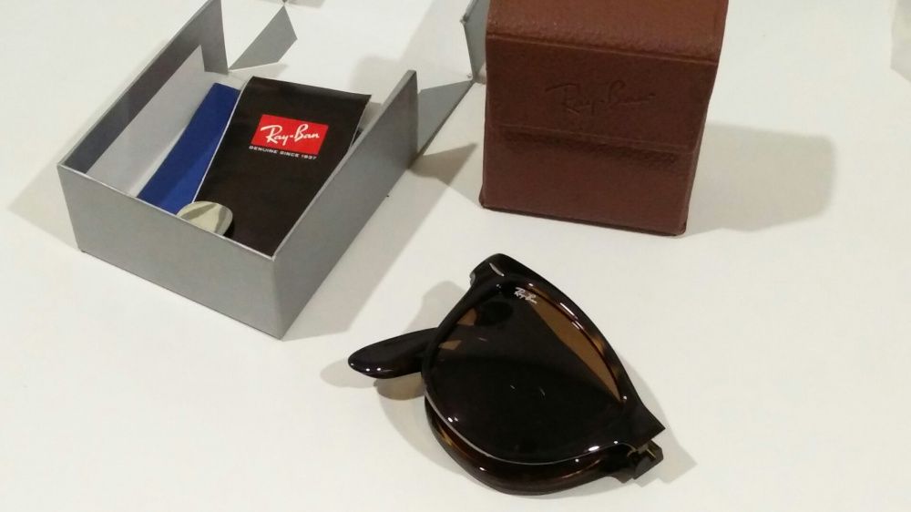 Edição exclusiva dos Óculos Ray Ban