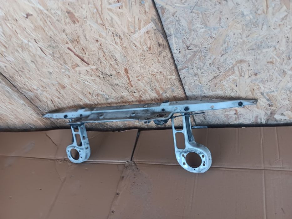 Bmw e36 compact wzmocnienie czołowe pas przedni przód górny belka