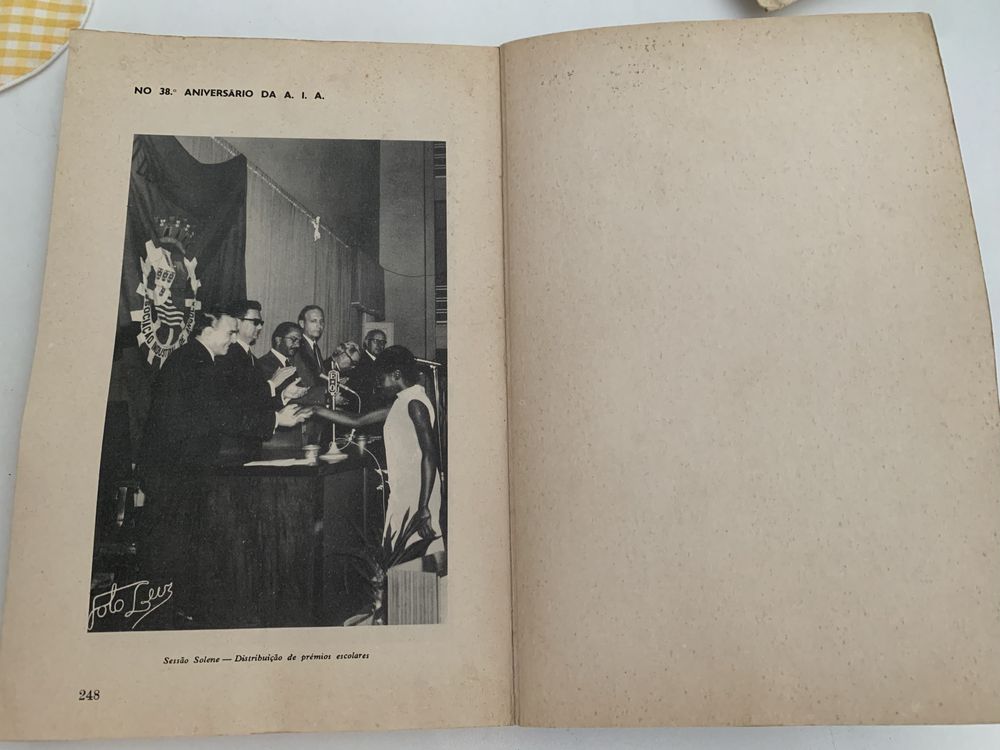 Livro “ Presença de Angola na IX Feira Internacional de Lisboa 1968”