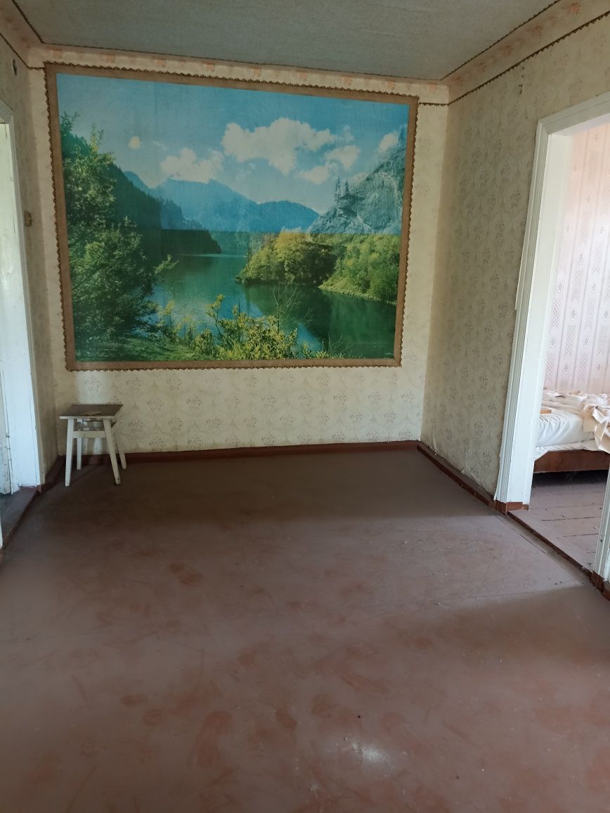 Продам квартиру будинок