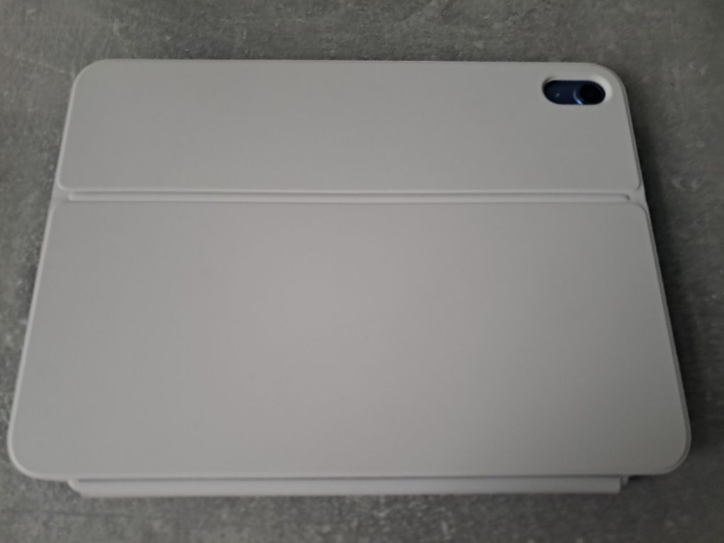 Etui z klawiaturą do iPad 10