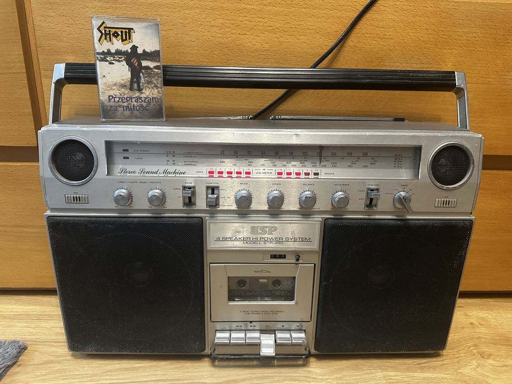 Radiomagnetofon BOOMBOX ISP
