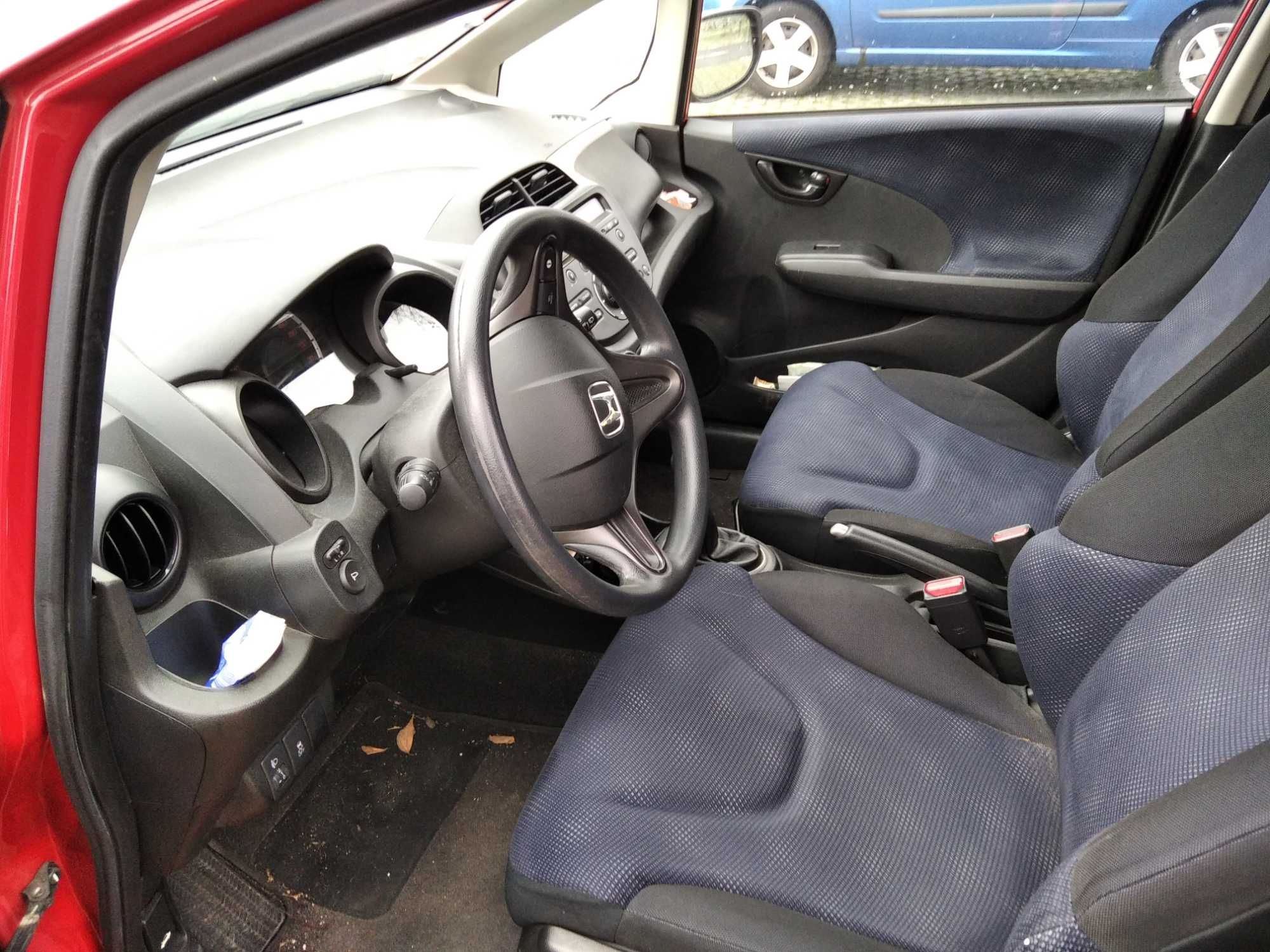 Honda Jazz de 2013 em bom estado