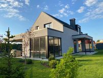 Продам Современый Дом в коттеджном городке Green Town .