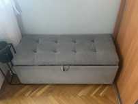 Szara pufa w idealnym stanie