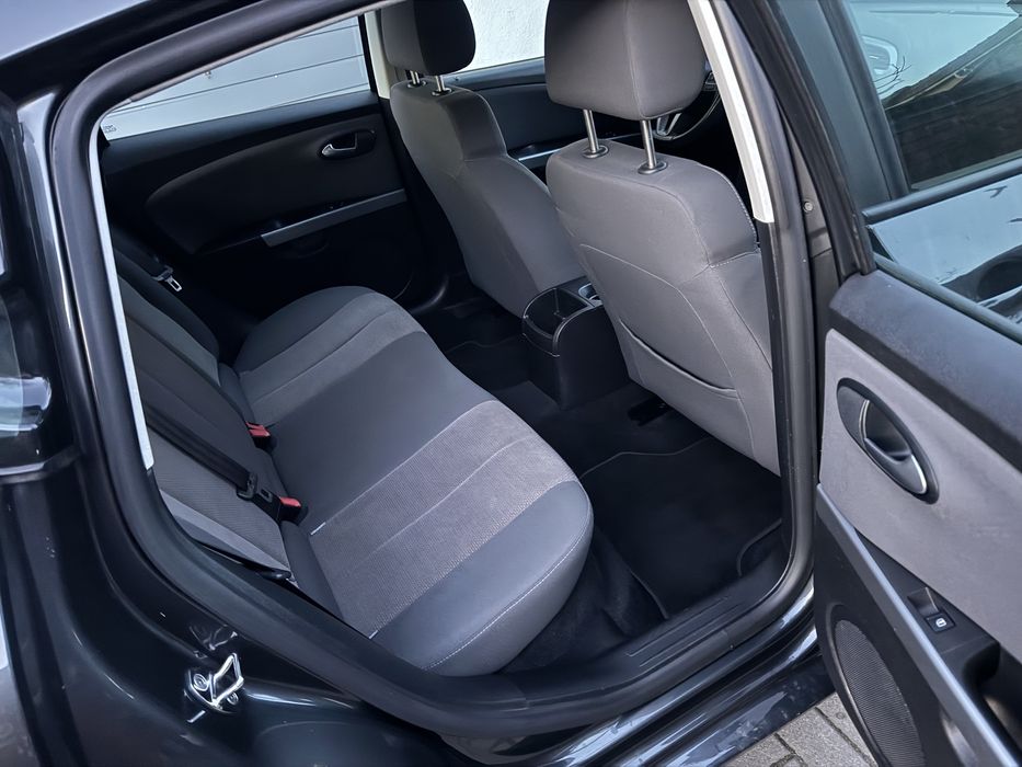 Seat Leon 1.4 125 KM sprowadzony 2011 opłacony klimatronic alumy