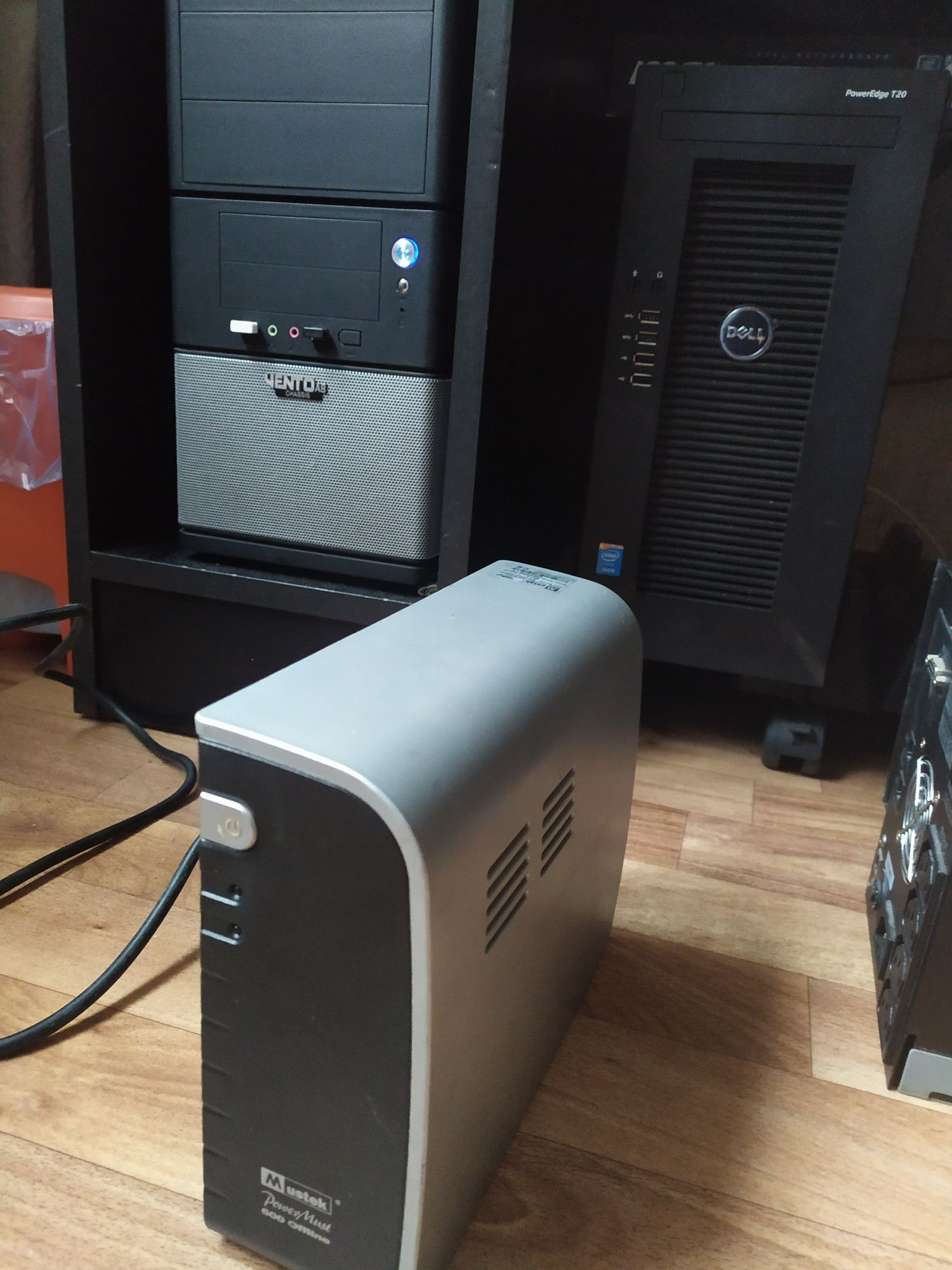 Продам ИБП Mustek PowerMust 600 Offline с аккумулятором