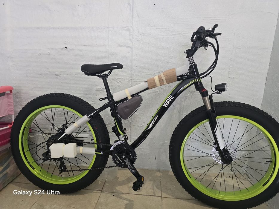 Bicicleta eléctrica nova sem bateria