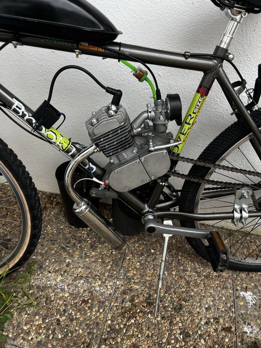 Bike motorizada impecavel