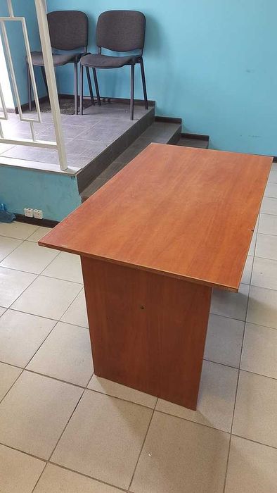 Стіл письмовий (самовивіз Дніпро) стан б/у