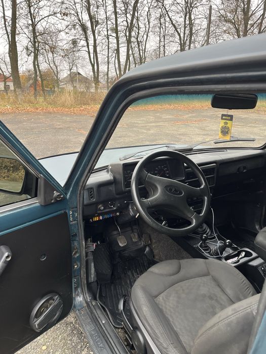 Прдам ниву інжектор