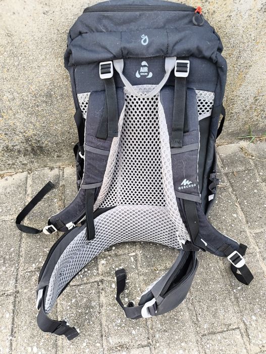 Mochila Quechua caminhada