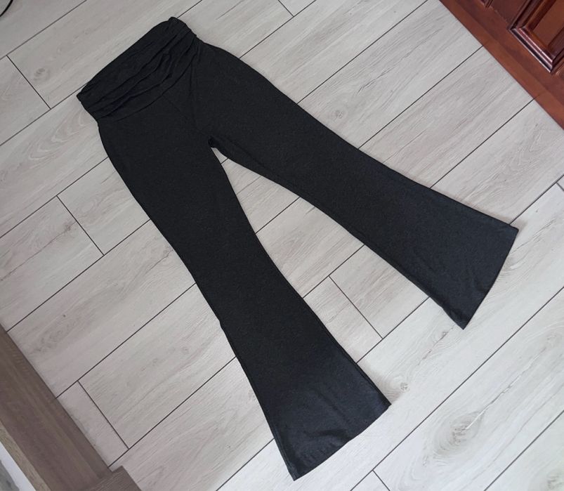 Штани кльош жіночі