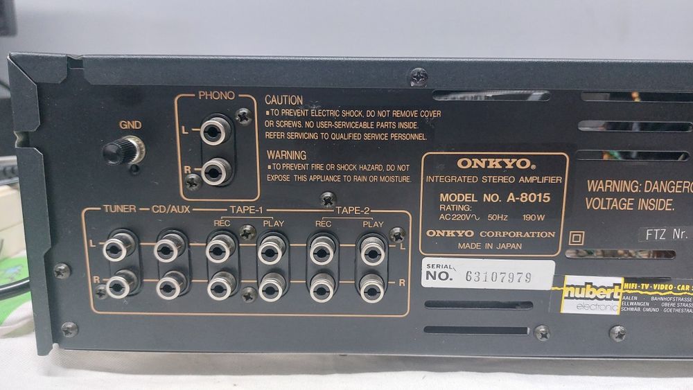 Onkyo A8015 підсилювач в чудовому стані