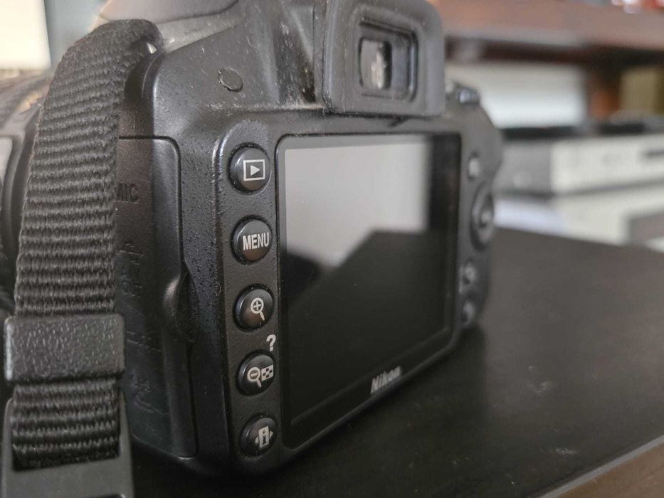 Aparat lustrzanka Nikon D3200 - stan jak nowy