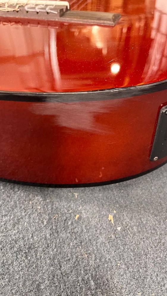 Vendo guitarra classica electroacustica