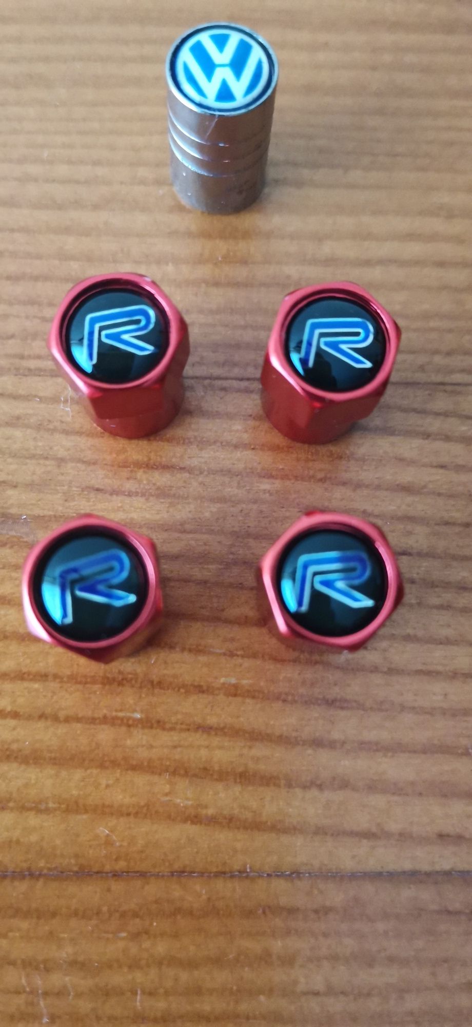Pipos, válvulas da roda Volkswagen