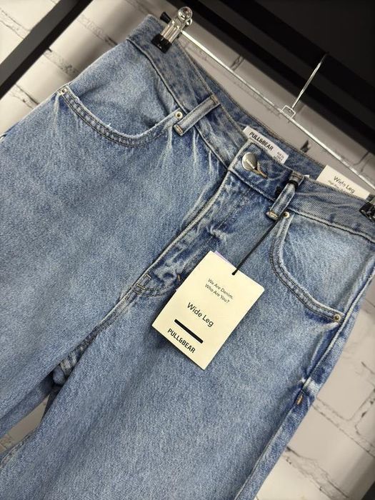 Блакитні прямі джинси zara pull&bear wide leg. Розмір 36.