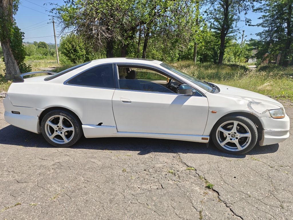 Honda Accord 6 coupe