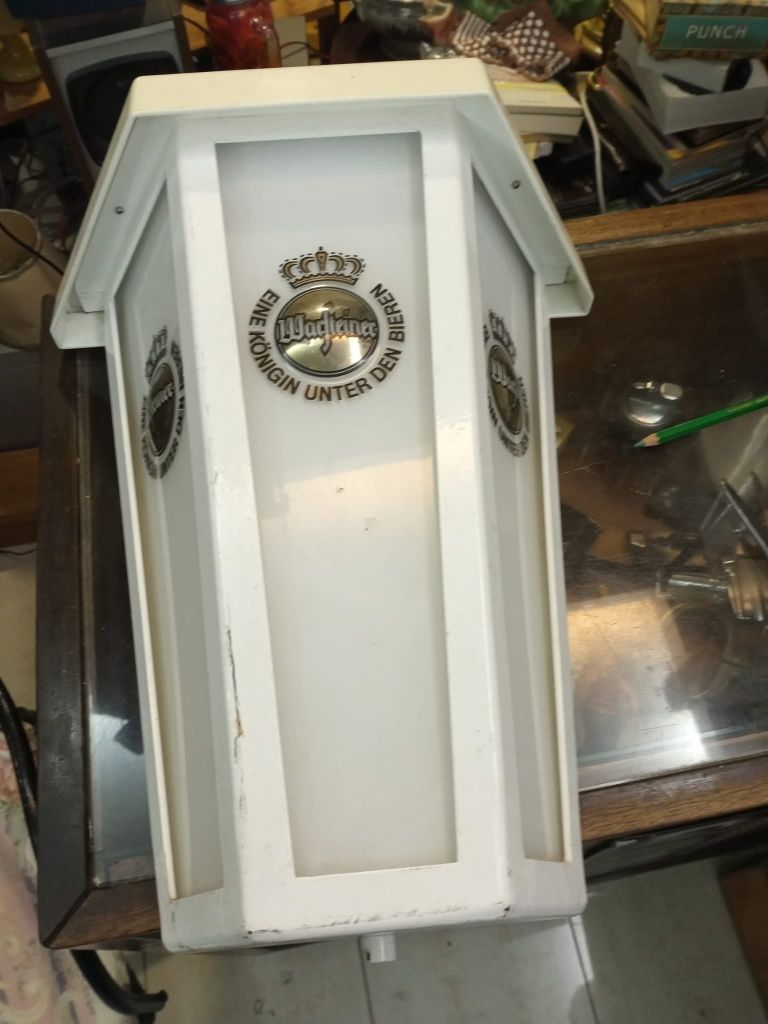 Candeeiro de parede cervejaria
