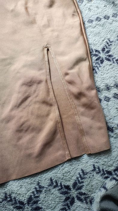 Sukienka Missguided rozmiar 44