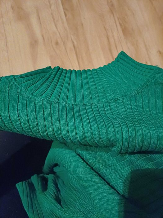 Polfolfik prazek zielony stradivarius