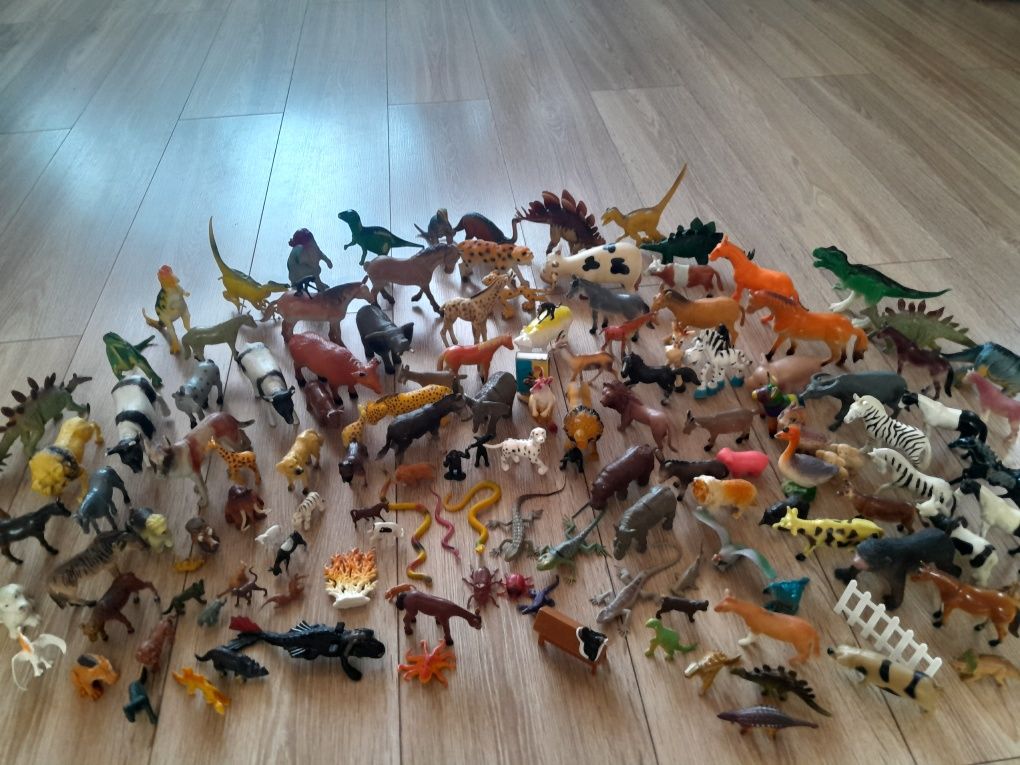 Фигурки животных птиц Динозавров