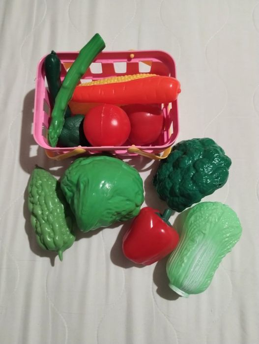 Plastikowe warzywa do zabawy