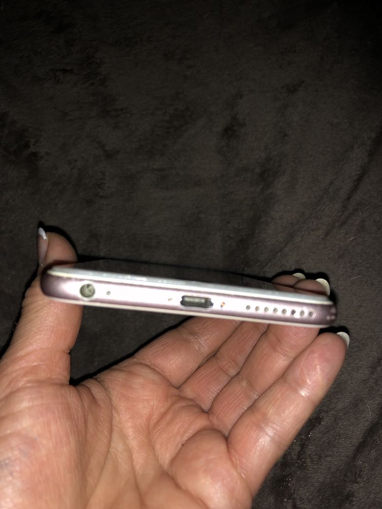 Продам айфон 6s +