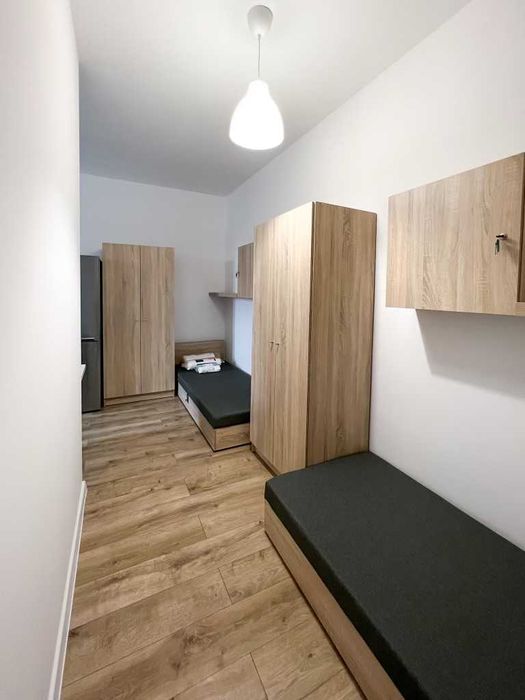 Kwatery pracownicze w samym centrum. Z parkingiem. Tylko 5 lub 6 osób!