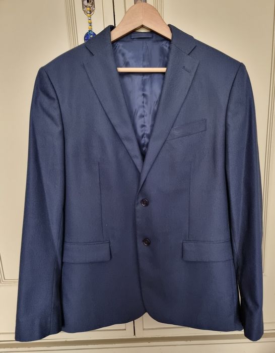 Fato composto por blazer e calça