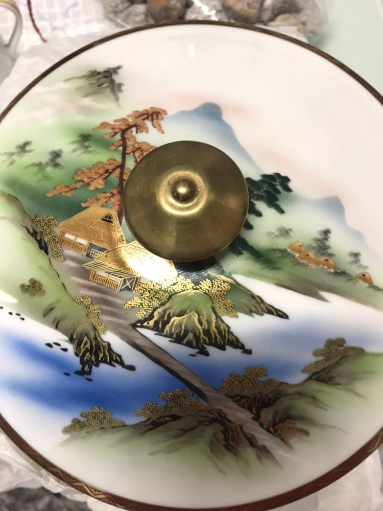 Serviço Jantar SATSUMA JAPÃO SEC. XIX/porcelana c fio ouro