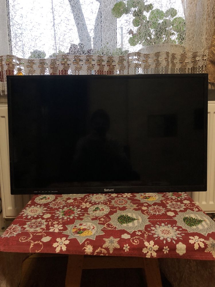 Продам телевізор SATURN