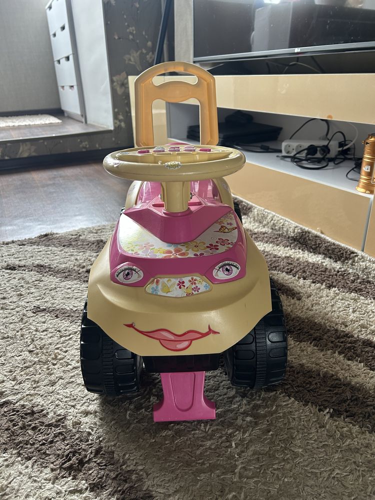 Машина , толокар