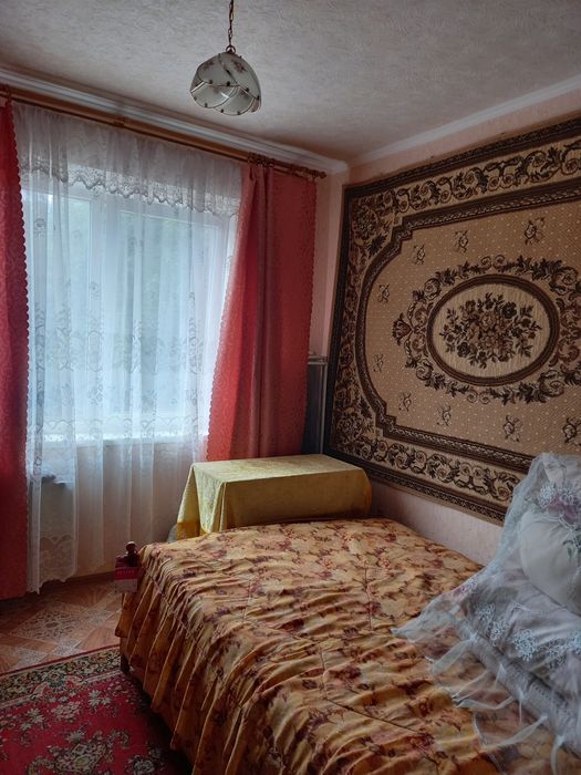Продам 3- кімнатну квартиру