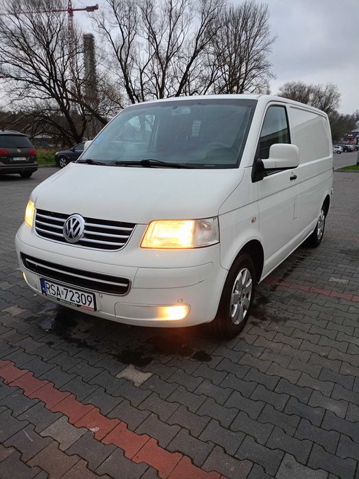 Volkswagen Transporter T5 niski przebieg 176 tyś km, klima