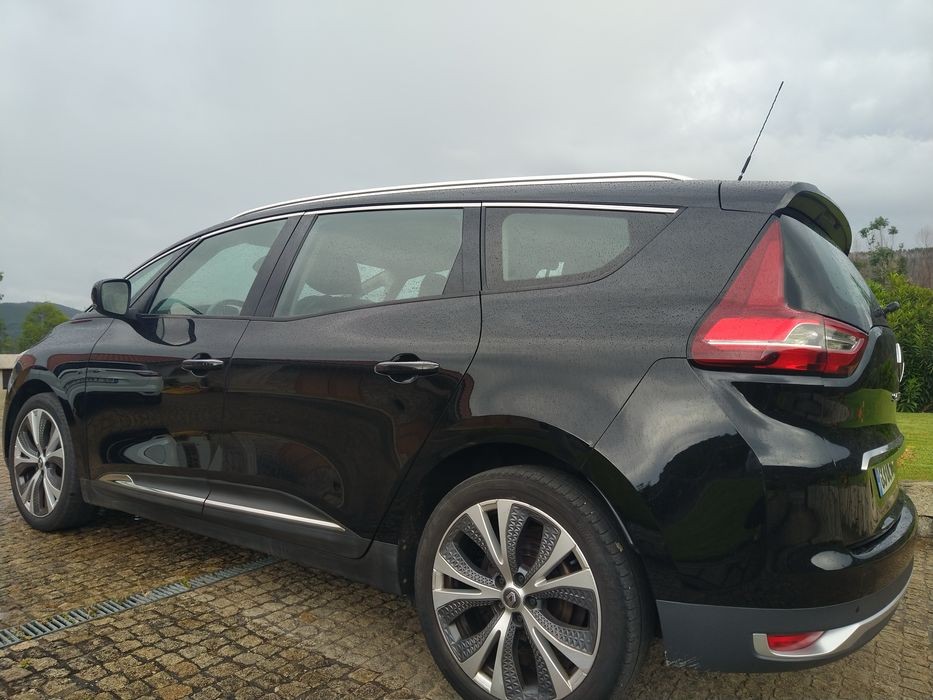 Renault Grand Scenic 1.6 DCI (7 lugares)