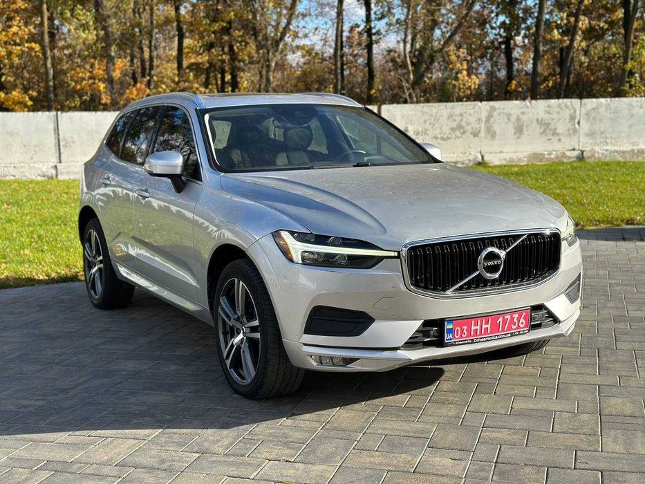 Volvo xc 60 T5 MOMENTUM