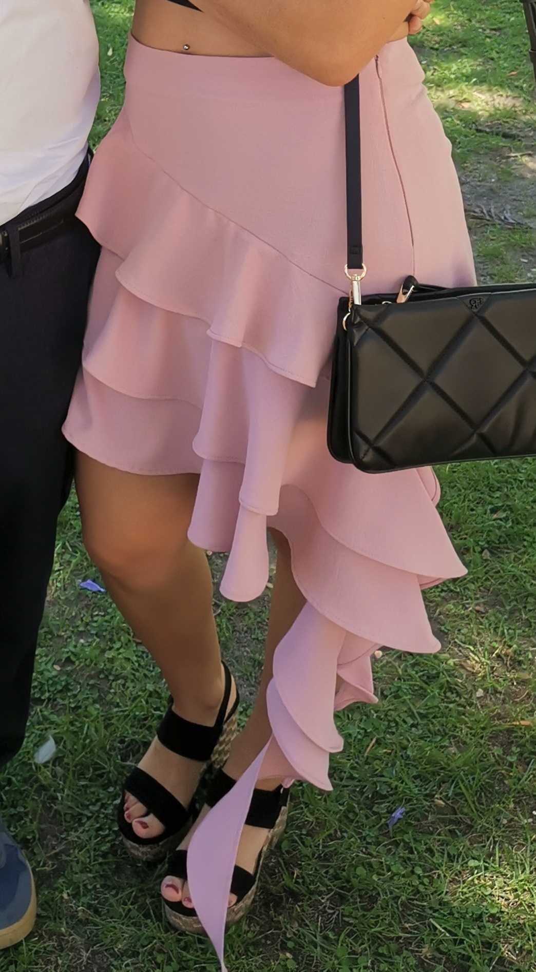 Saia Zara tamanho M