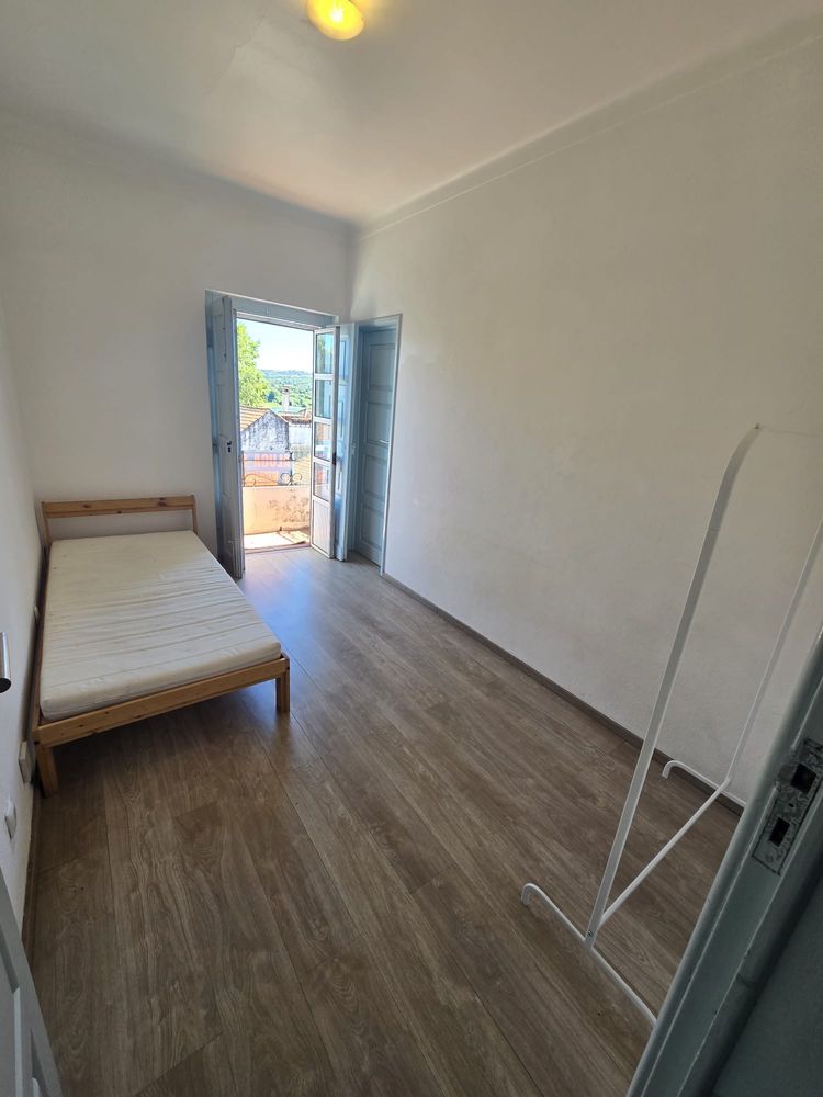 T2 Renovado (adaptado a T3) com Vista Rio | Centro de Abrantes