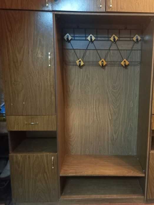 шафа підійде в любу квартиру