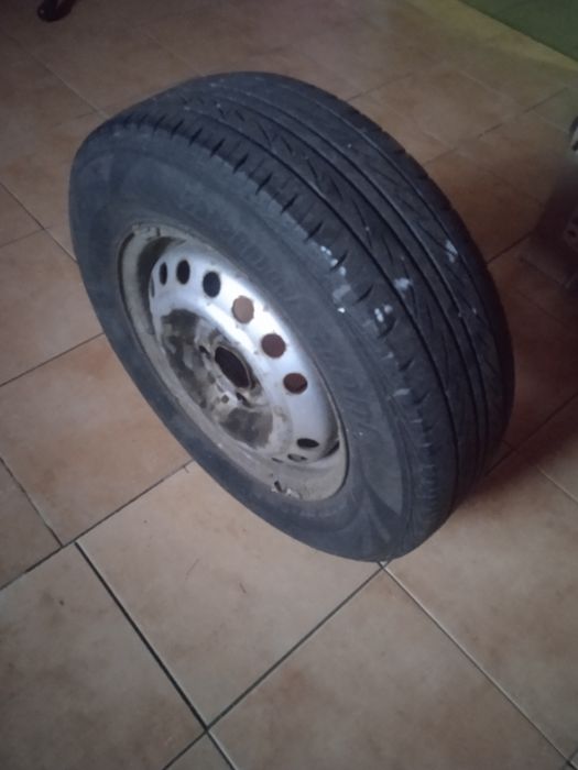 Резина літня з дисками Ланос