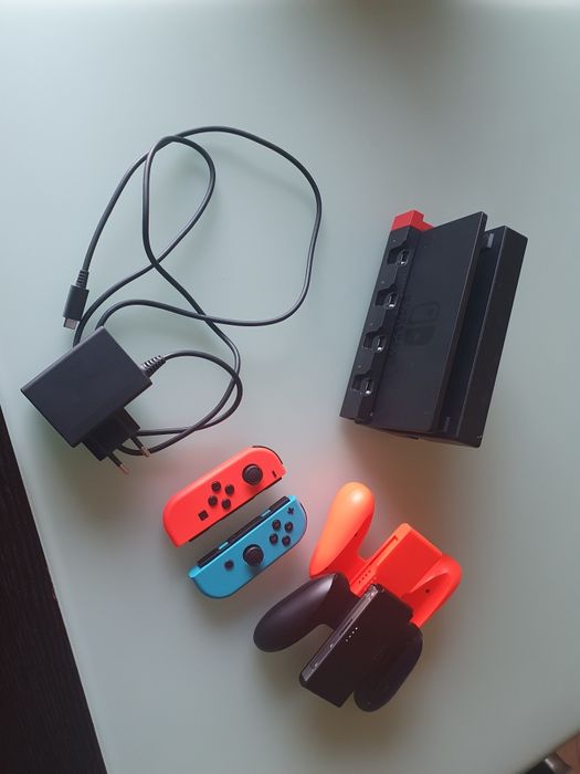 Nintendo switch desbloqueada 128gb c/ caixa