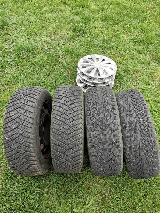 Koła zimowe 195/65/15  stalowe 5x100 VW Nokian goodyear