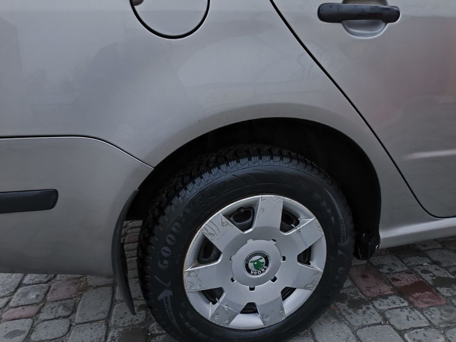 Шкода Фабія, Skoda Fabia