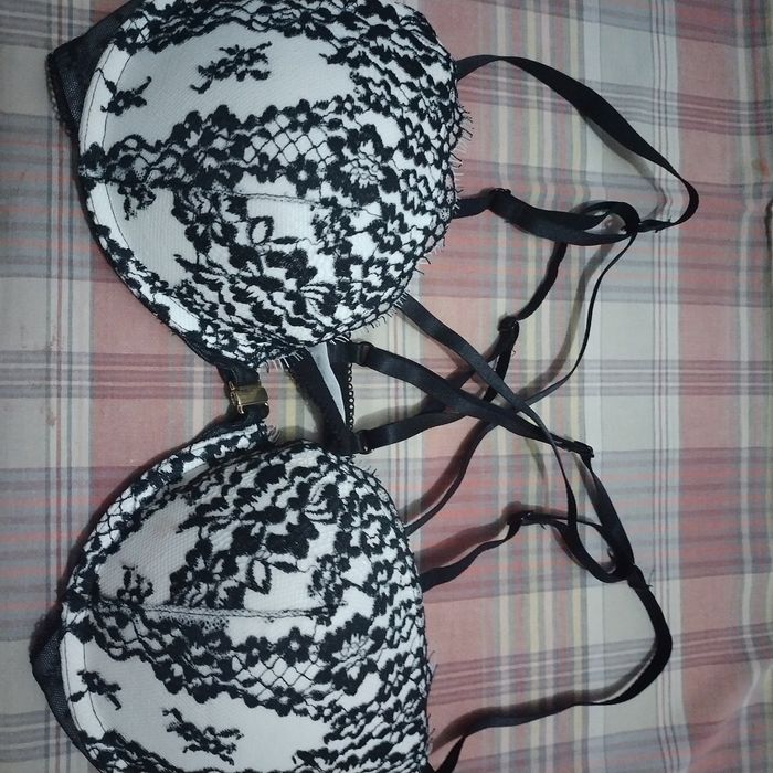 Бюстгальтер новый без бирки.