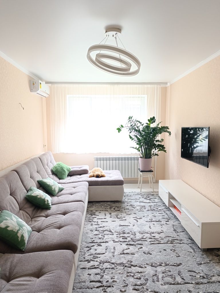 Продаж 3к кв. р-н Урожая