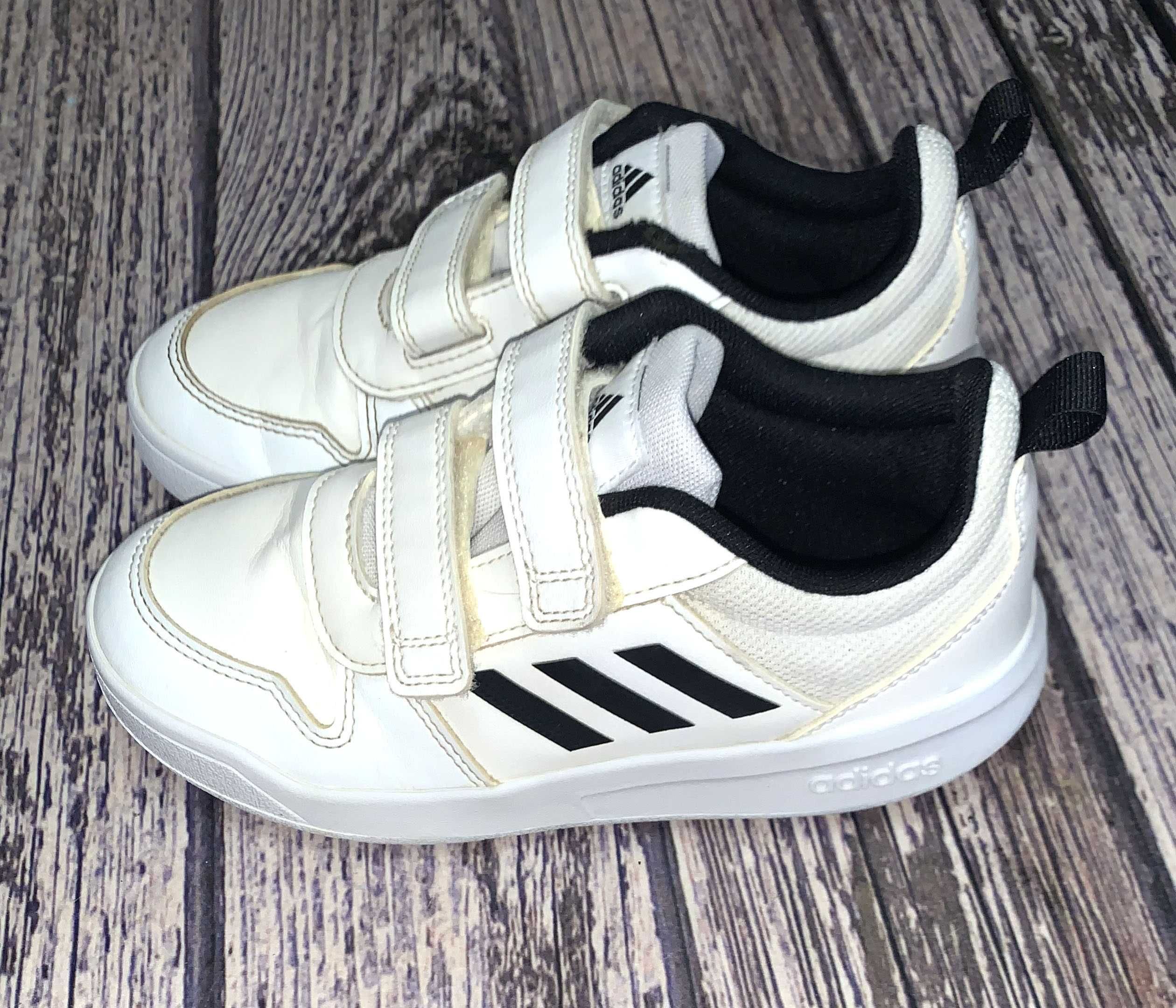 Демисезонные кроссовки Adidas для ребенка , размер 32 (20,5 см)